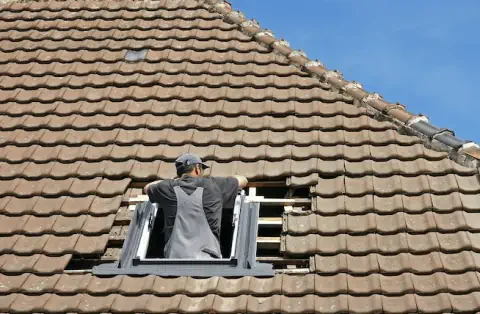 Pose de velux - Mortefontaine-en-Thelle